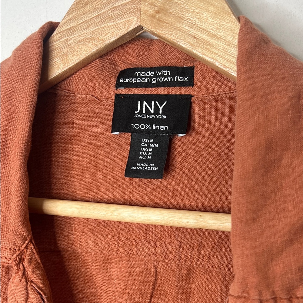 100% Linen button down - Picture 2 of 6